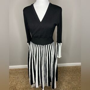 Avantlook striped dress